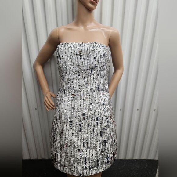 Alice & Olivia Matira Sequin Strapless Mini Dress in Silver - Picture 8 of 11